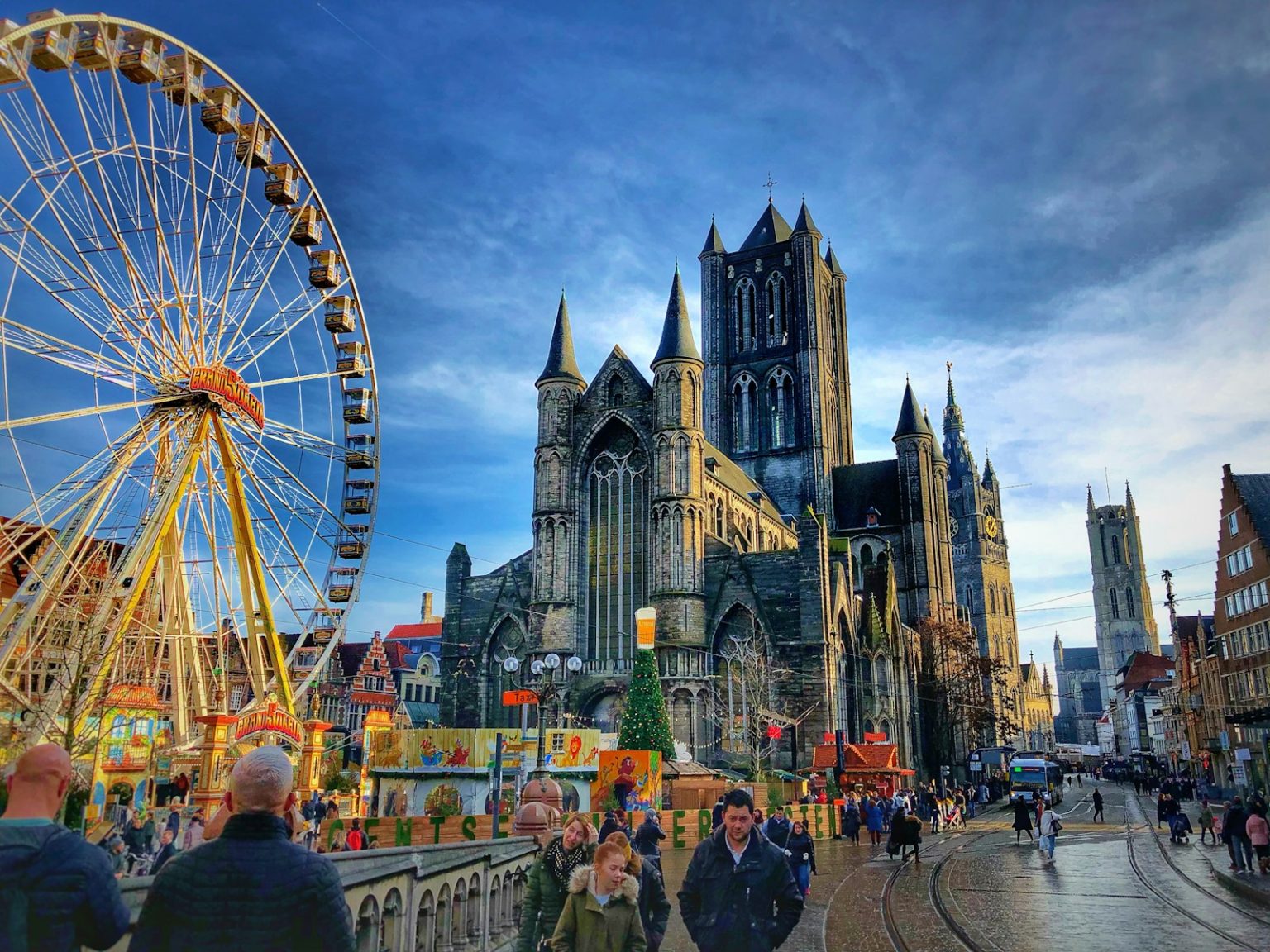Pakket Versturen België - SkyNet Worldwide Express (NL)